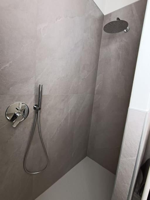 Appartamento Casa Alice Omegna Εξωτερικό φωτογραφία